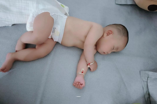 代怀生子好找吗为什么孕妇脚长湿疹